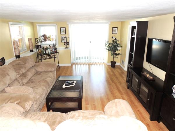 19 Sullivan Road Billerica, MA 01862 - Photo 3 of 20