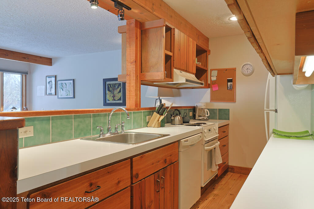 4435 Berry Drive, Unit 3611 Wilson, WY 83014 - Photo 11 of 20 6V2A8991