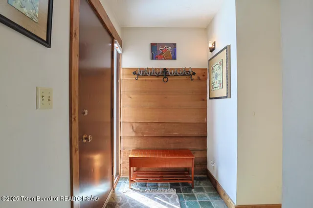 $899,000 | 4435 Berry Drive, Unit 3611, Wilson, WY 83014