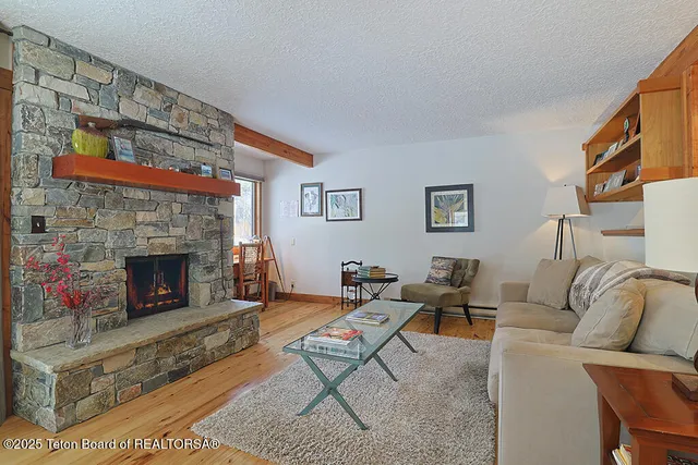 $899,000 | 4435 Berry Drive, Unit 3611, Wilson, WY 83014