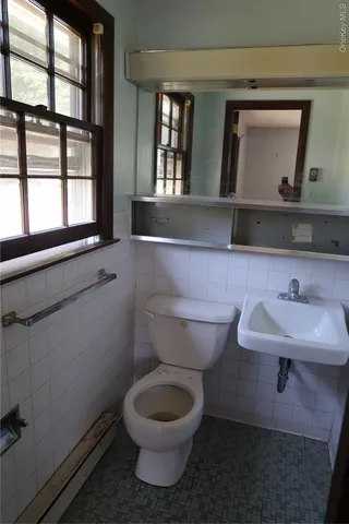 $297,999 | 2 Valley View Road, Bloomingburg, NY 12721