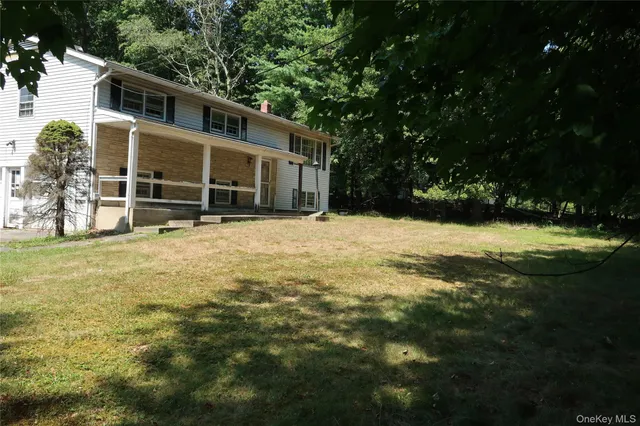$297,999 | 2 Valley View Road, Bloomingburg, NY 12721