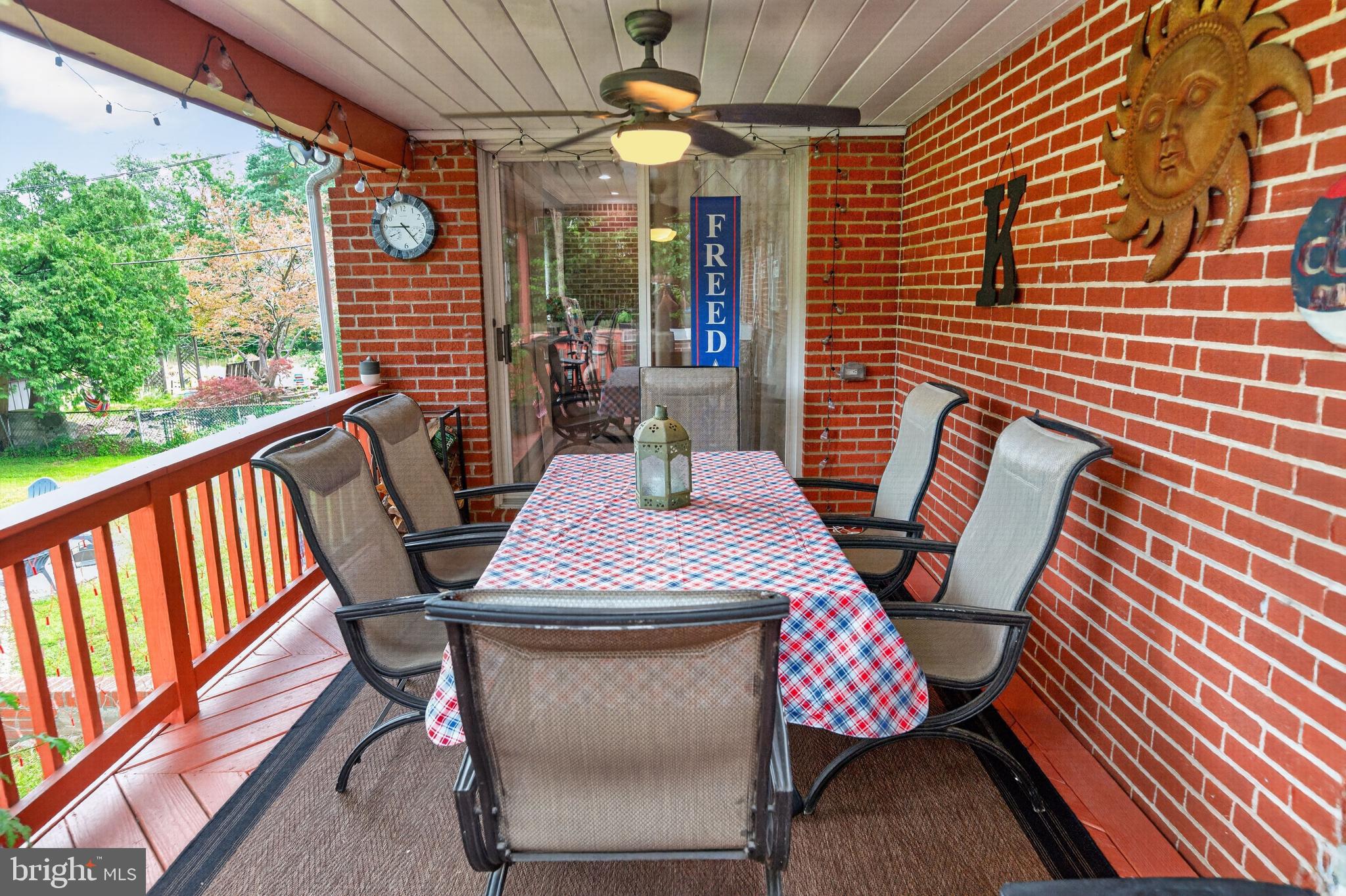 68 New Road Southampton, PA 18966 - Photo 3 of 27 a view of a patio with a table