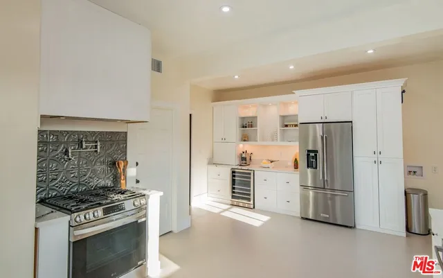 $1,549,000 | 2057 South Oxford Avenue, Los Angeles, CA 90018