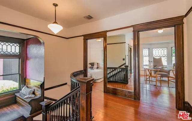 $1,549,000 | 2057 South Oxford Avenue, Los Angeles, CA 90018