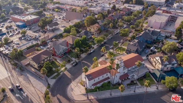 $1,549,000 | 2057 South Oxford Avenue, Los Angeles, CA 90018