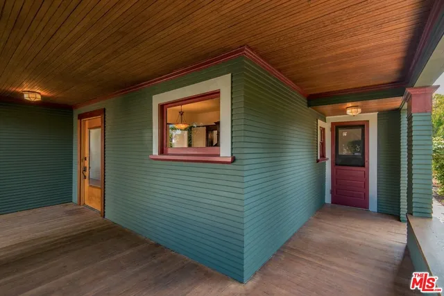 $1,549,000 | 2057 South Oxford Avenue, Los Angeles, CA 90018