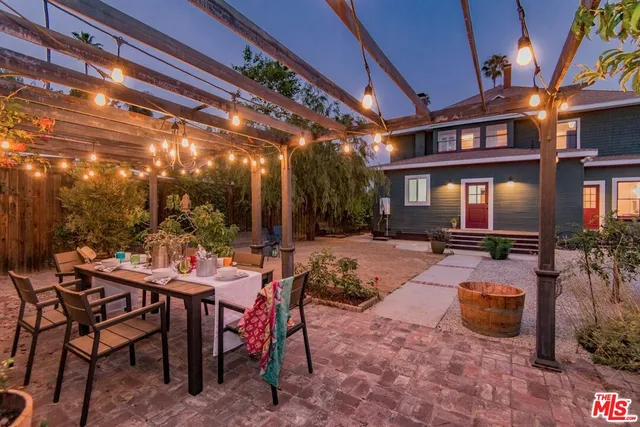 $1,549,000 | 2057 South Oxford Avenue, Los Angeles, CA 90018