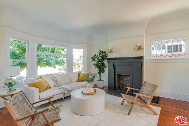 $1,549,000 | 2057 South Oxford Avenue, Los Angeles, CA 90018