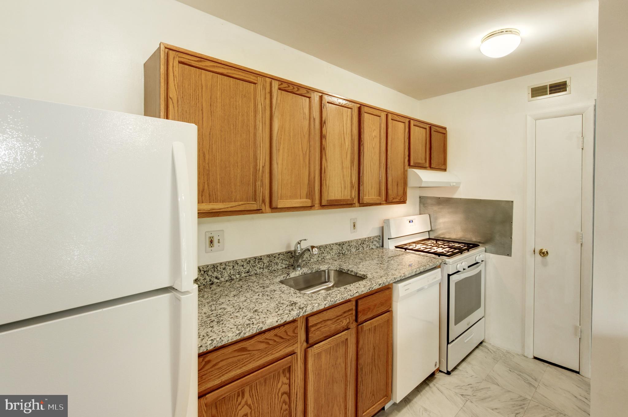 3760 Bel Pre Road, Unit 12 Silver Spring, MD 20906 - Photo 10 of 30 Gallery Image 10