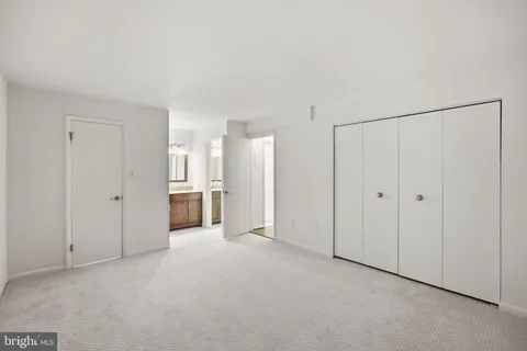 $195,000 | 13205 Dairymaid Drive, Unit 101, Germantown, MD 20874