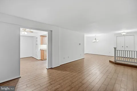 $195,000 | 13205 Dairymaid Drive, Unit 101, Germantown, MD 20874