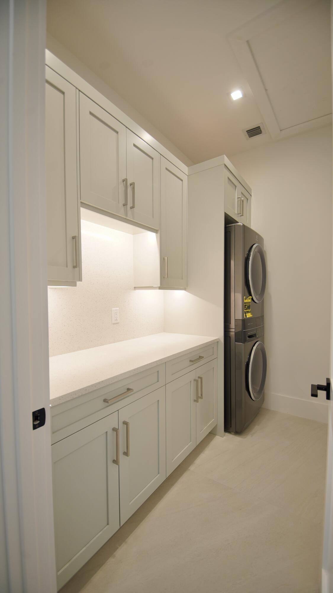 11331 Avery Road Palm Beach Gardens, FL 33410 - Photo 41 of 110 IMG_2967