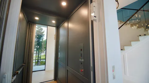 $7,500,000 | 11331 Avery Road, Palm Beach Gardens, FL 33410