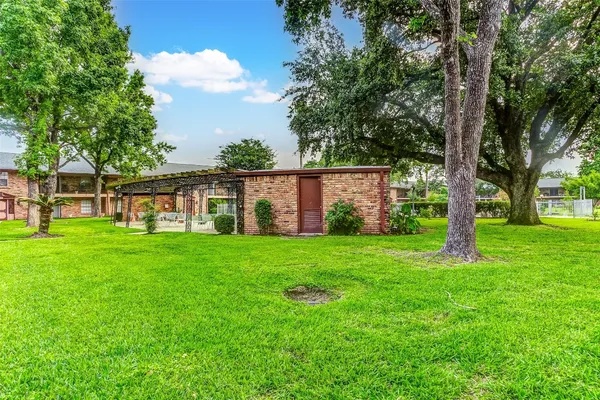 $1,800 | 7600 Burgoyne Road, Unit 159, Houston, TX 77063