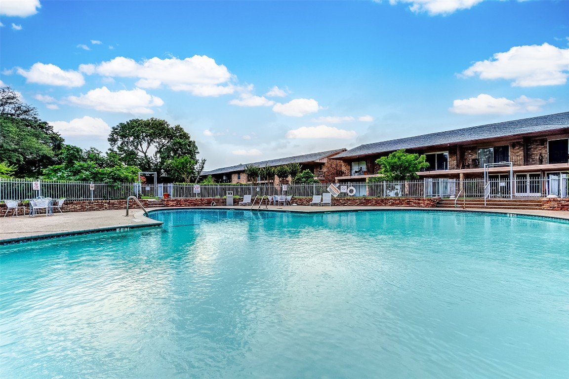 7600 Burgoyne Road, Unit 159 Houston, TX 77063 - Photo 36 of 40