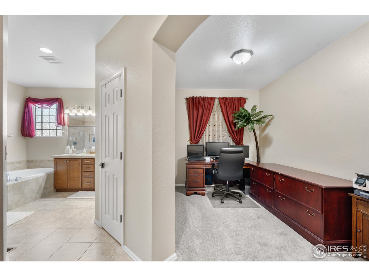 5865 Quarry Street Timnath, CO 80547 - Photo 15 of 47 a living room with furniture