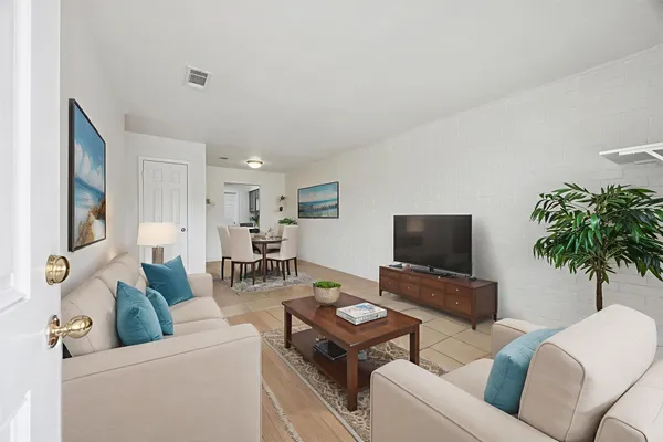 $999 | 8212 Sam Rayburn Drive, Unit 3, Austin, TX 78753