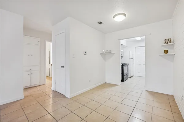 $999 | 8212 Sam Rayburn Drive, Unit 3, Austin, TX 78753