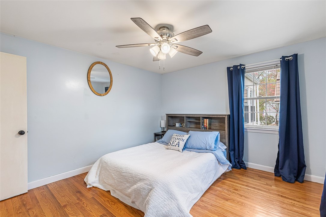 48 Barker Street Warwick, RI 02888 - Photo 26 of 41