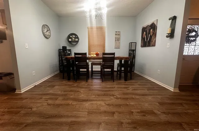 $175,000 | 207 Grant Street, Royal Center, IN 46978