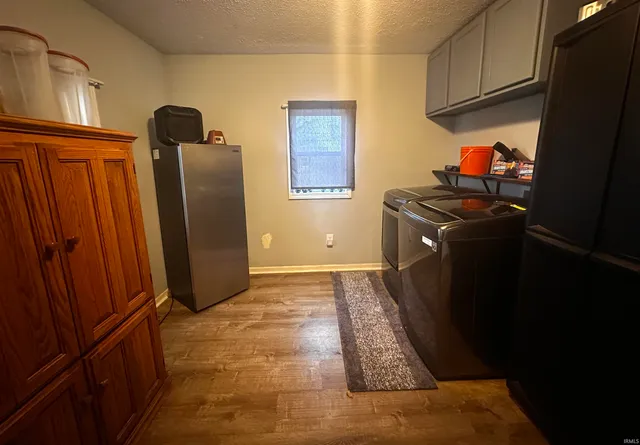 $175,000 | 207 Grant Street, Royal Center, IN 46978