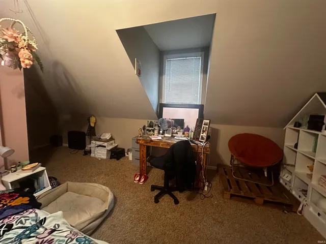 $175,000 | 207 Grant Street, Royal Center, IN 46978