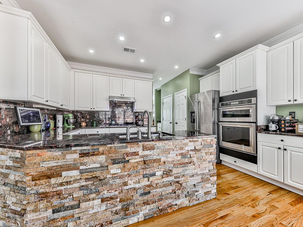 1343 Echo Mill Court Powder Springs, GA 30127 - Photo 10 of 35