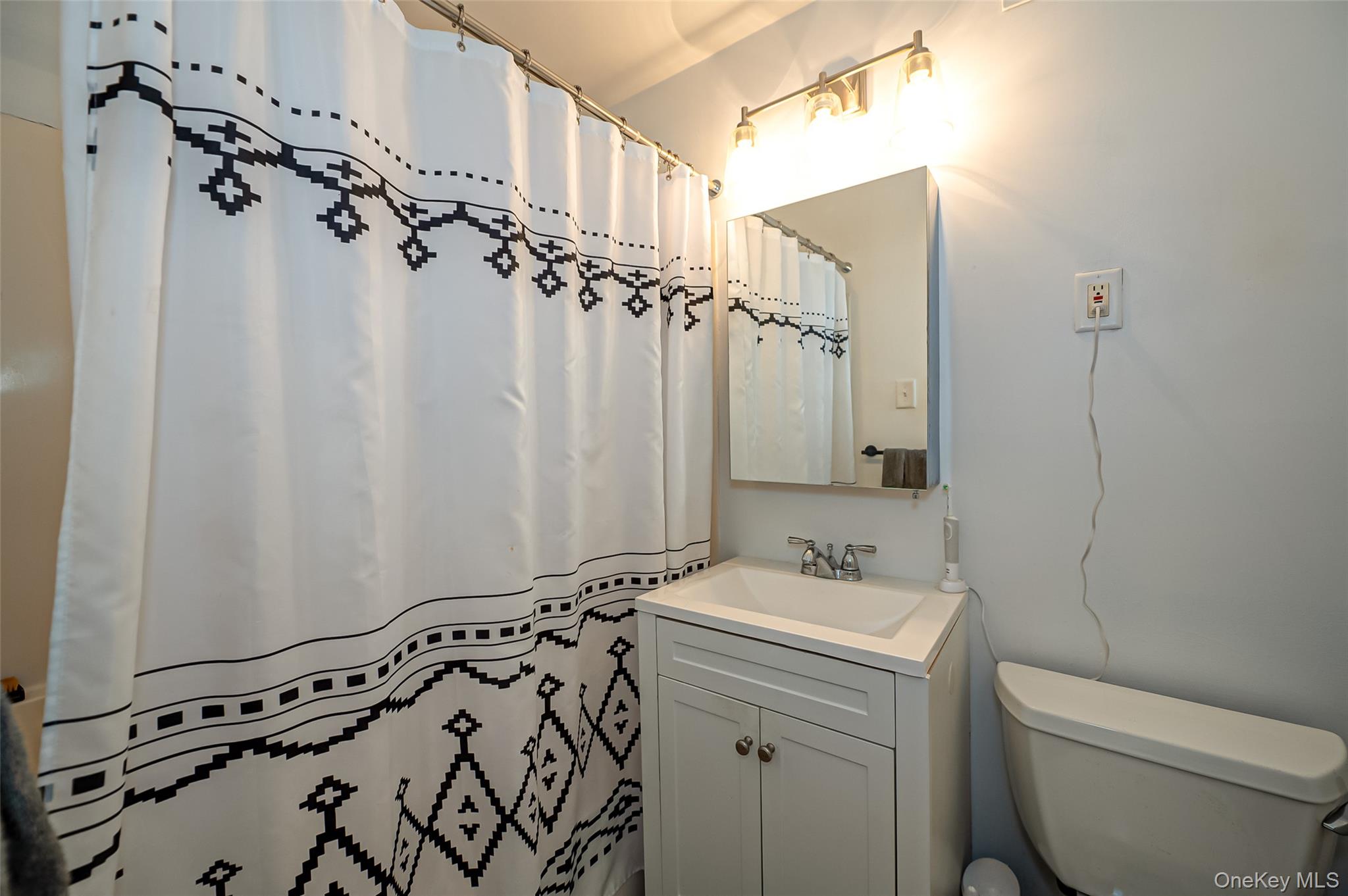 310 Riverside Boulevard, Unit 3I Long Beach, NY 11561 - Photo 12 of 23