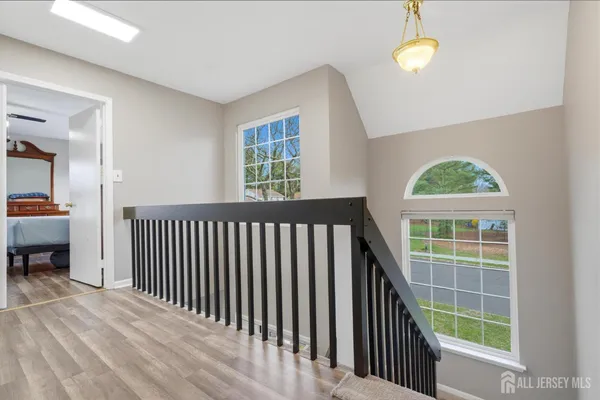 $550,000 | 5 Ardsley Square, Sayreville, NJ 08859