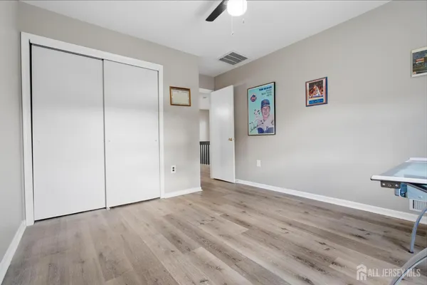 $550,000 | 5 Ardsley Square, Sayreville, NJ 08859