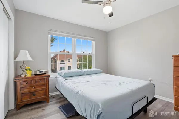 $550,000 | 5 Ardsley Square, Sayreville, NJ 08859