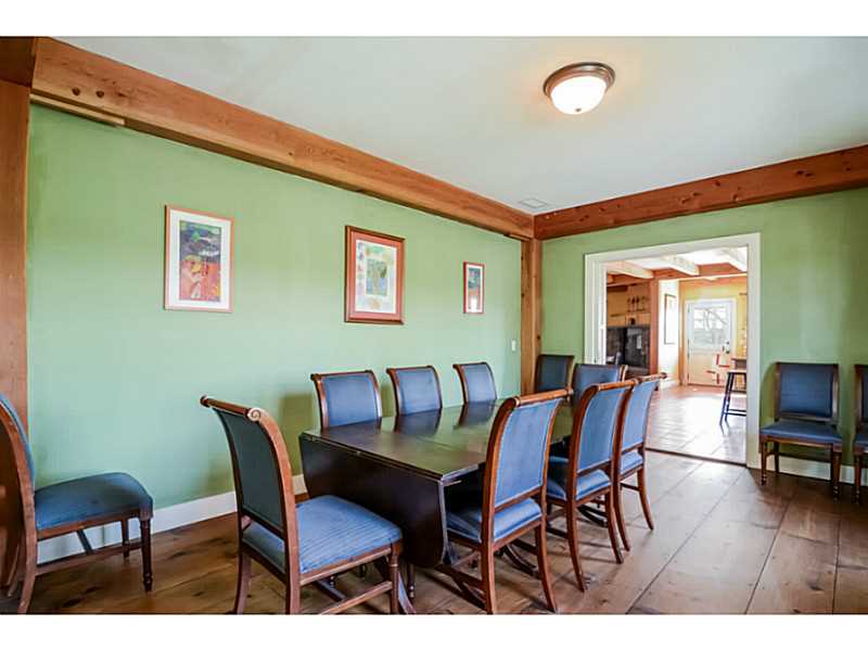 130 Beavertail Road Jamestown, RI 02835 - Photo 12 of 25 Dining Room.