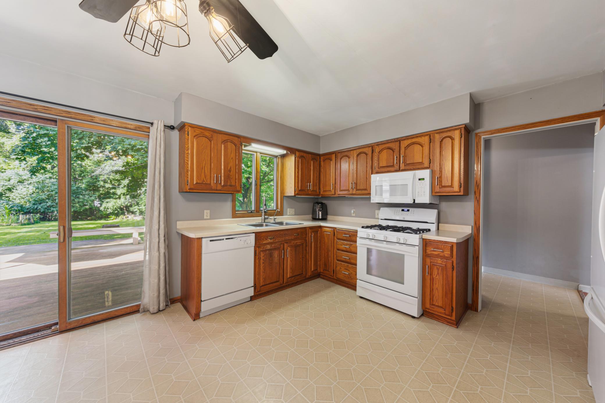 116 Ridgely Road Mankato, MN 56001 - Photo 18 of 52 Gallery Image 18