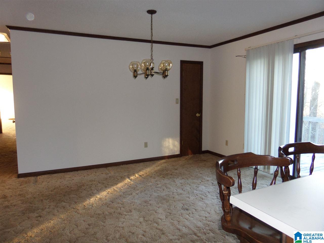 699 Hilltop Road Warrior, AL 35180 - Photo 5 of 21