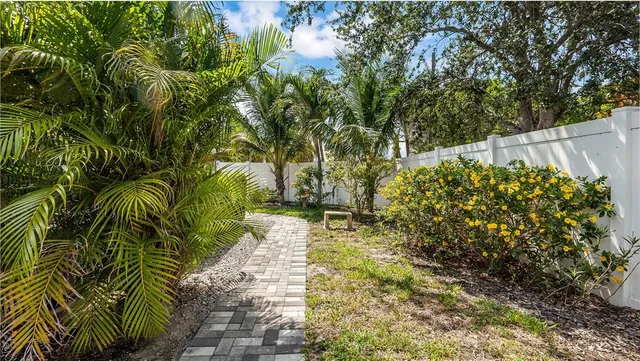 $1,795,000 | 5496 Northeast 22nd Avenue, Fort Lauderdale, FL 33308
