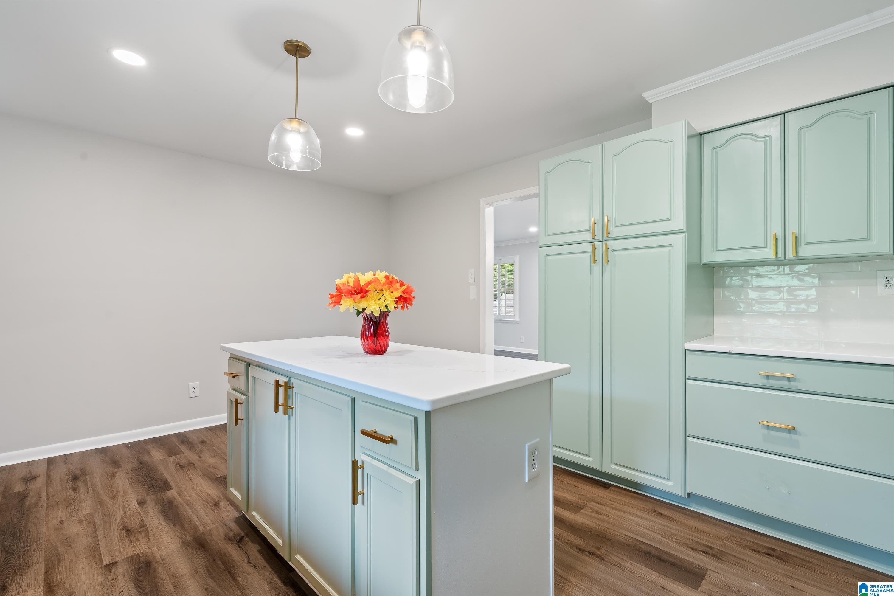 105 Woodland Road Bessemer, AL 35020 - Photo 15 of 38