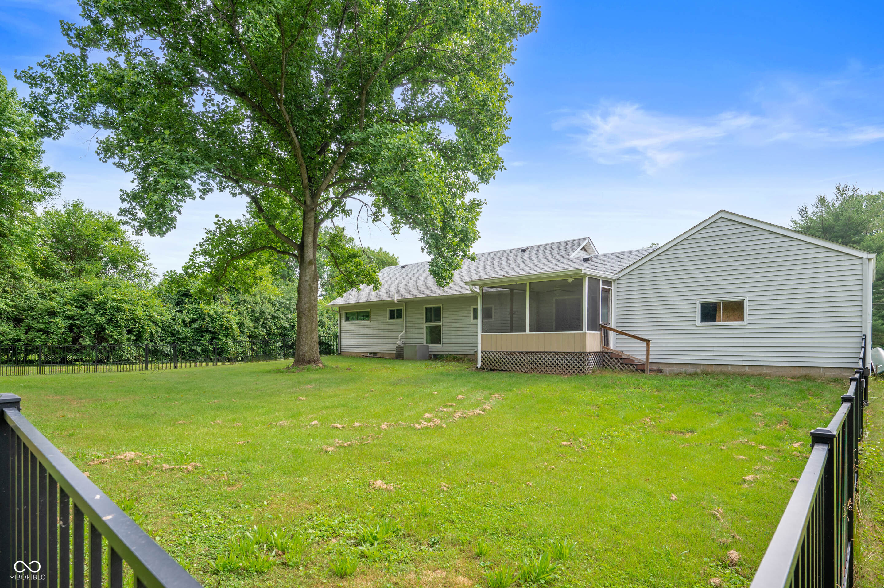 1218 South Hunter Road Indianapolis, IN 46239 - Photo 19 of 20 Gallery Image 19
