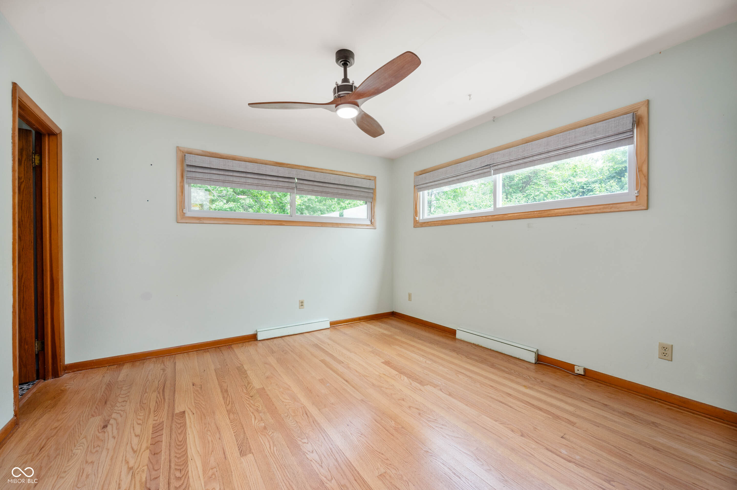 1218 South Hunter Road Indianapolis, IN 46239 - Photo 9 of 20 Gallery Image 9
