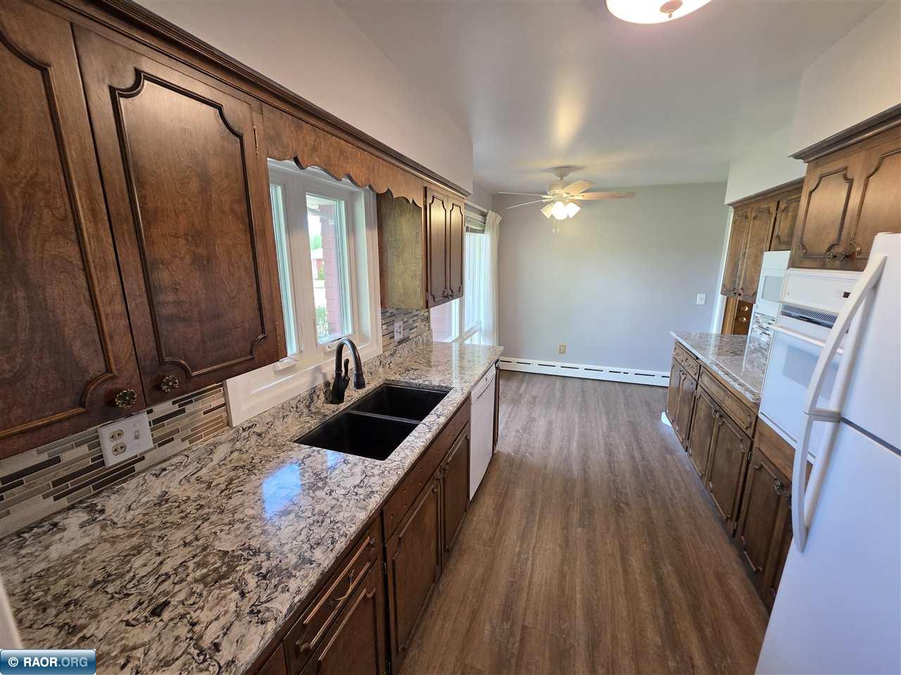 302 North Inner Drive Hibbing, MN 55746 - Photo 13 of 35