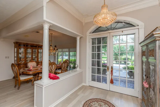 a view of a livingroom with furniture window and outside view