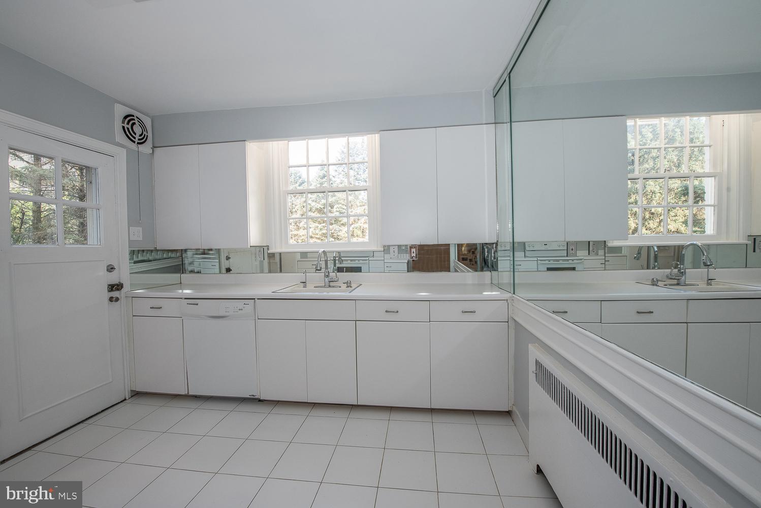 625 Fordham Road Bala Cynwyd, PA 19004 - Photo 8 of 20 Gallery Image 8