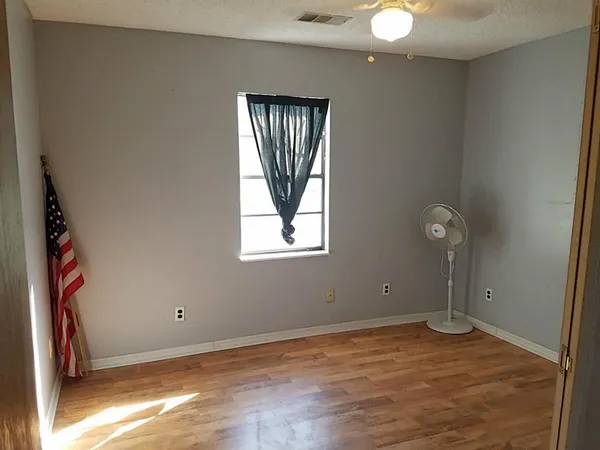 $2,150 | 10451 County Road 909, Alvin, TX 77511