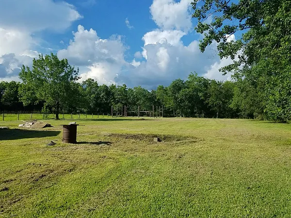 $2,150 | 10451 County Road 909, Alvin, TX 77511