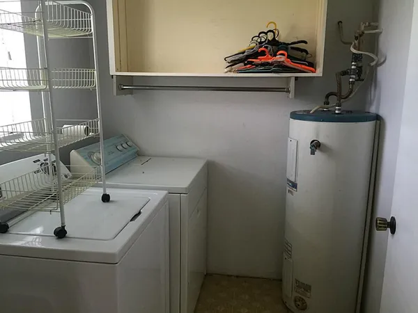 $2,150 | 10451 County Road 909, Alvin, TX 77511