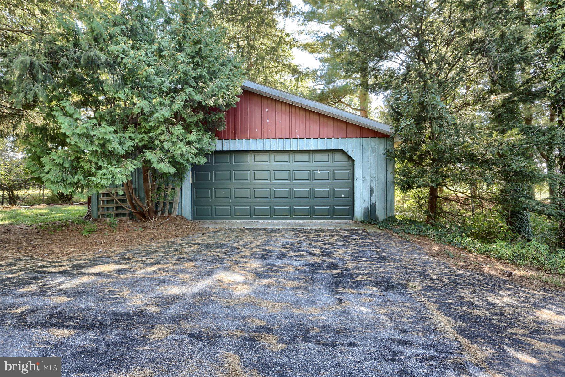 830 Stauffers Church Road Palmyra, PA 17078 - Photo 12 of 53 Detached 2+ car Garage