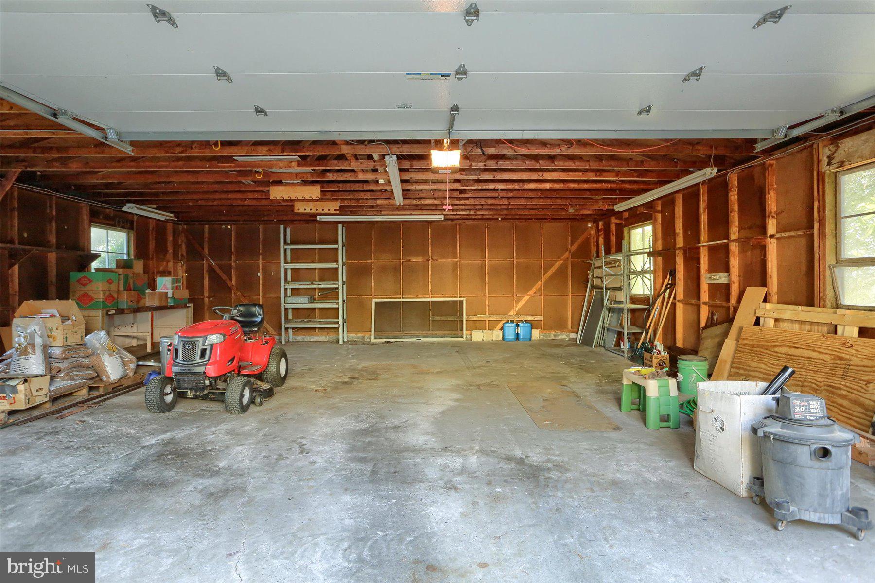 830 Stauffers Church Road Palmyra, PA 17078 - Photo 13 of 53 Spacious! Work Shop possibilities!