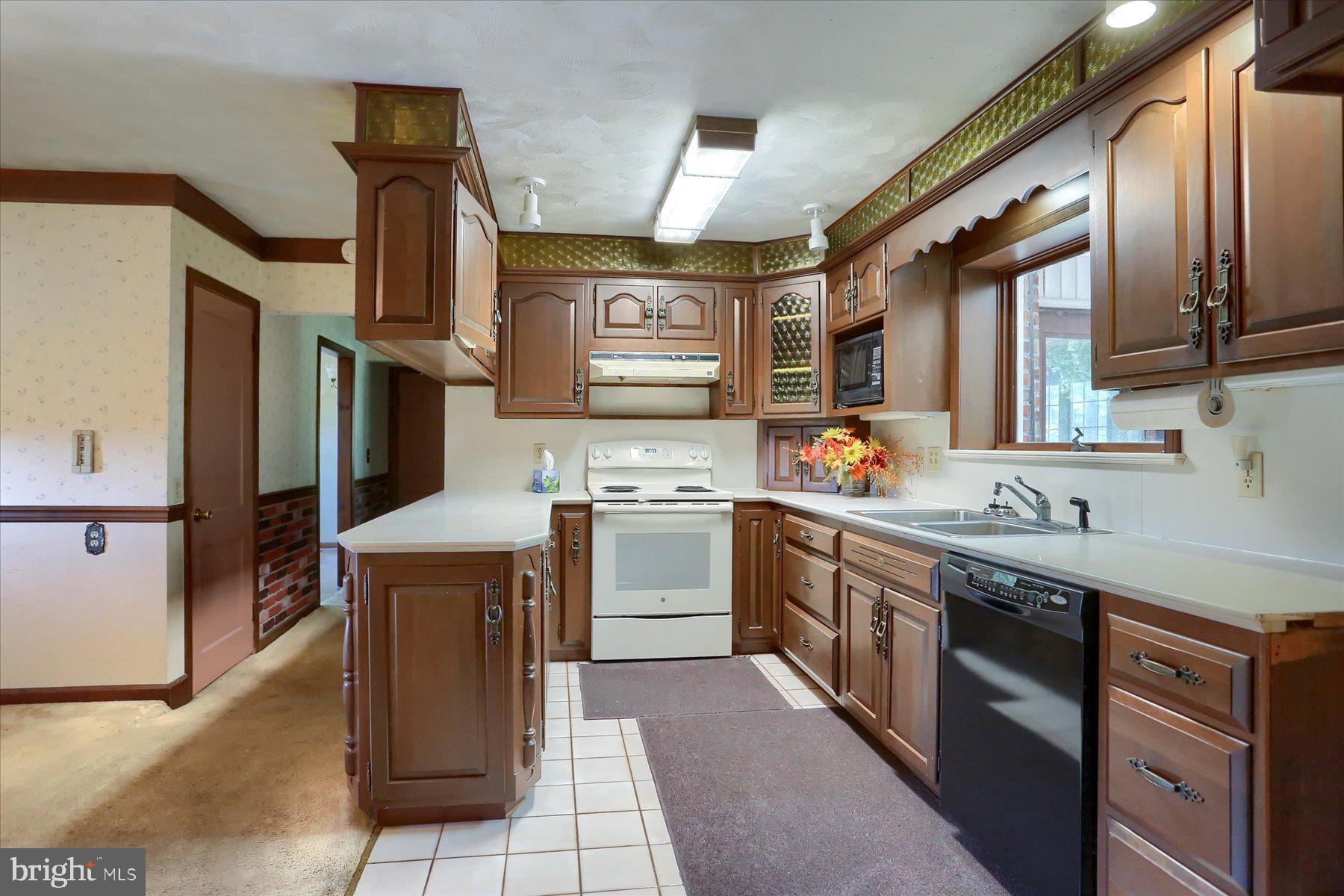 830 Stauffers Church Road Palmyra, PA 17078 - Photo 20 of 53 Kitchen