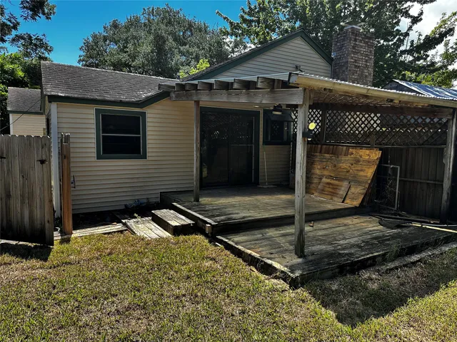 $175,000 | 3307 Triplett Street, Bacliff, TX 77518