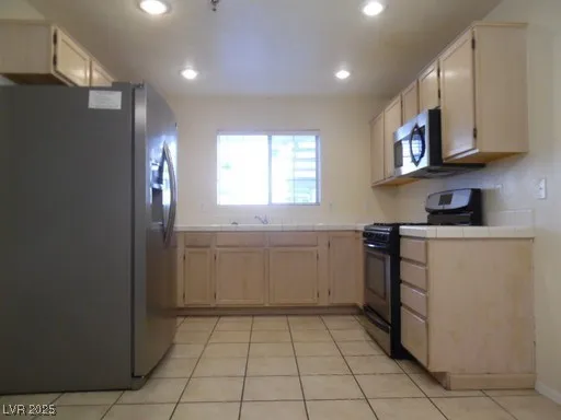 $1,450 | 1921 Cutlass Drive, Unit 101, Henderson, NV 89014